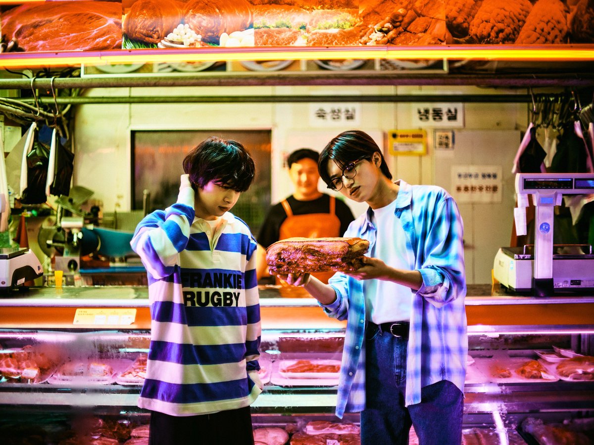 samgyeopsal_tx's tweet photo. ⋱放送まであと2時間⋰

放送前に最終話のオフショットを公開📸

きょう深夜24:30〜

#サムギョプサルですが　
#삼겹살입니다만
#THESUPERFRUIT #スパフル 
#堀内結流 #田倉暉久 https://t.co/1c0w97OHOu