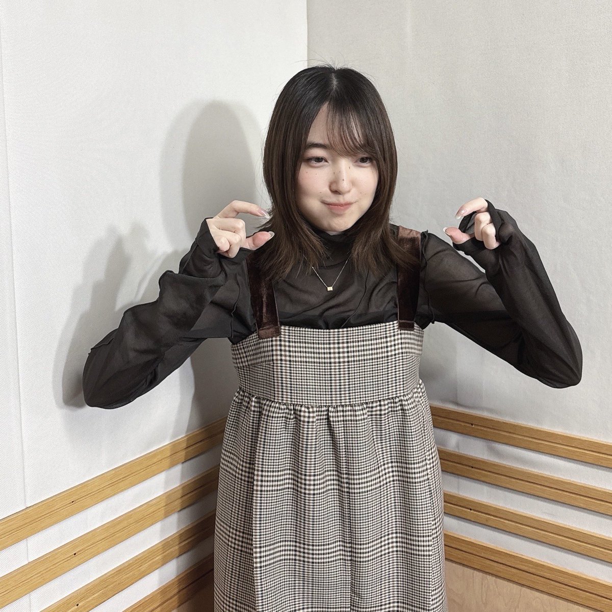 himi2bako's tweet image. #288「間に合ったー」
 本日も #ひみつばこ ありがとうございました。滑り込みでかき氷を楽しみ、そこから秋の味覚のお話に…。さんまはきっと10月も美味しいのでご報告という名の秋刀魚マウント、お待ちしてます。出演作品の感想もぜひ！
写真はさんまもぐもぐしゃま（想像）