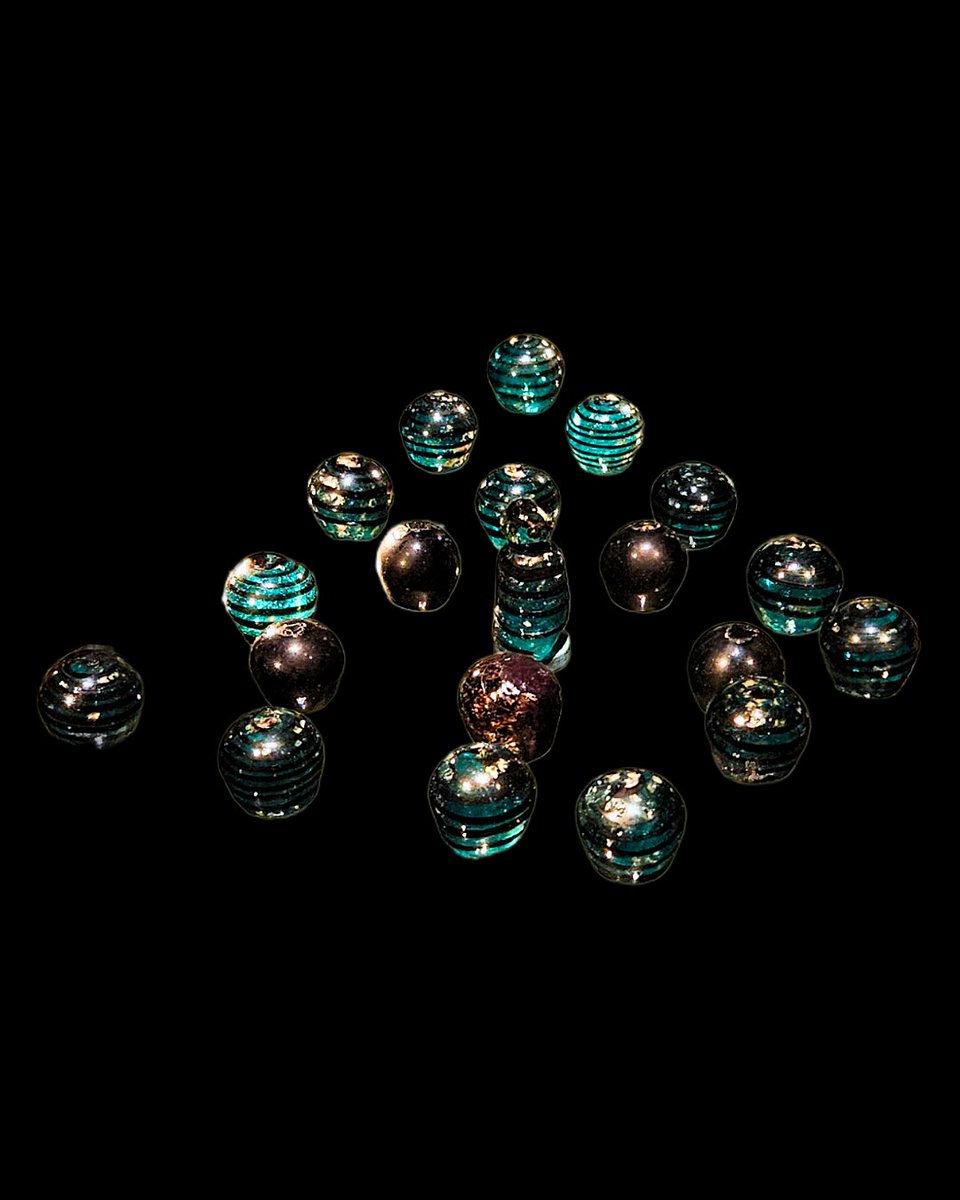 #Viking-Age tafl board game pieces from #Birka grave Bj 523. Made from glass, the 'king' piece is the most prominent, and features prominent black eyes on its head.

My 📷 | Ref. <a href="/historiskamuse/">Historiska museet</a>