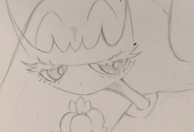 最近きゃるんきゃるんな子しか描いてなかったのでキレイな子描けなくなってる〜〜〜