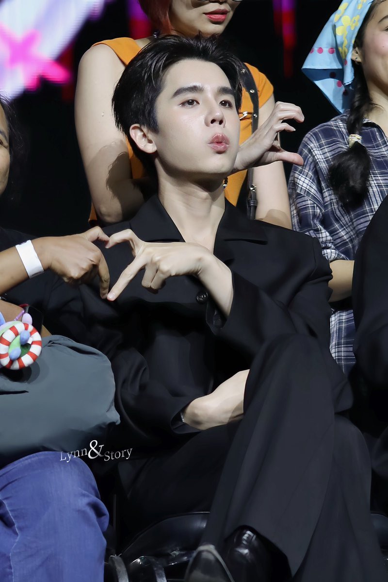 Lynn120915_'s tweet image. Pout②😘

#jimmyyjp @jimmyyjp_ 
 #MyMagicProphecyFinalEP