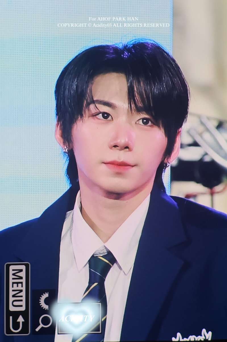 Acidity03's tweet image. 251002 안동 케이팝 콘서트 pre

#PARKHAN #박한  #AHOF #아홉