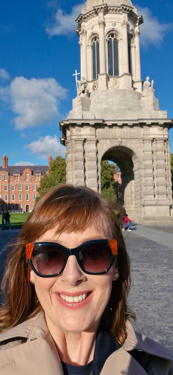 ErinDaly1's tweet image. I&apos;m so excited to share that on a sunny day in September, I started my MBA journey @tcddublin Excited to grow, learn, and push myself outside of my comfort zone. Here’s to the late nights, new perspectives, and endless possibilities #lifelonglearning