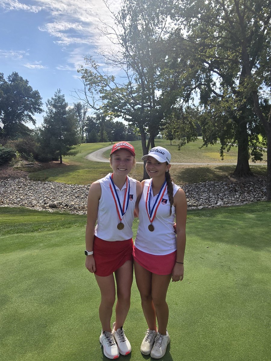 Yesterday was a beautiful day for golf!
LHS took 3rd in our Conference.
Determined by Conference match scores throughout the season, Payton Lindsay placed 4th, making 1st Team All Conference (back to back years) and Morgan Buckley placed 8th, making 2nd Team All Conference.