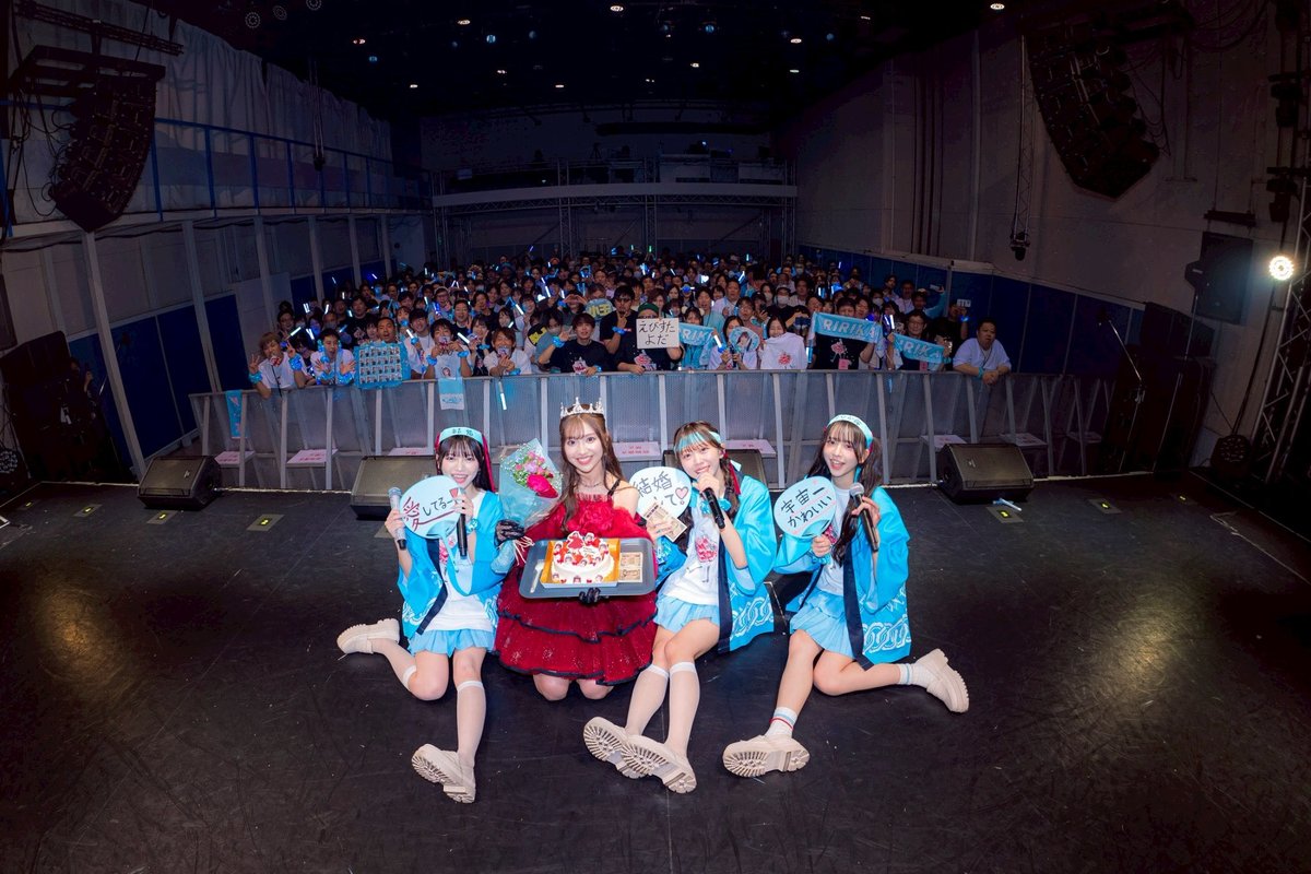 わーすた結成5周年　直筆サイン色紙 81Vjq7CjX3L._UF350,350_QL50_.jpg