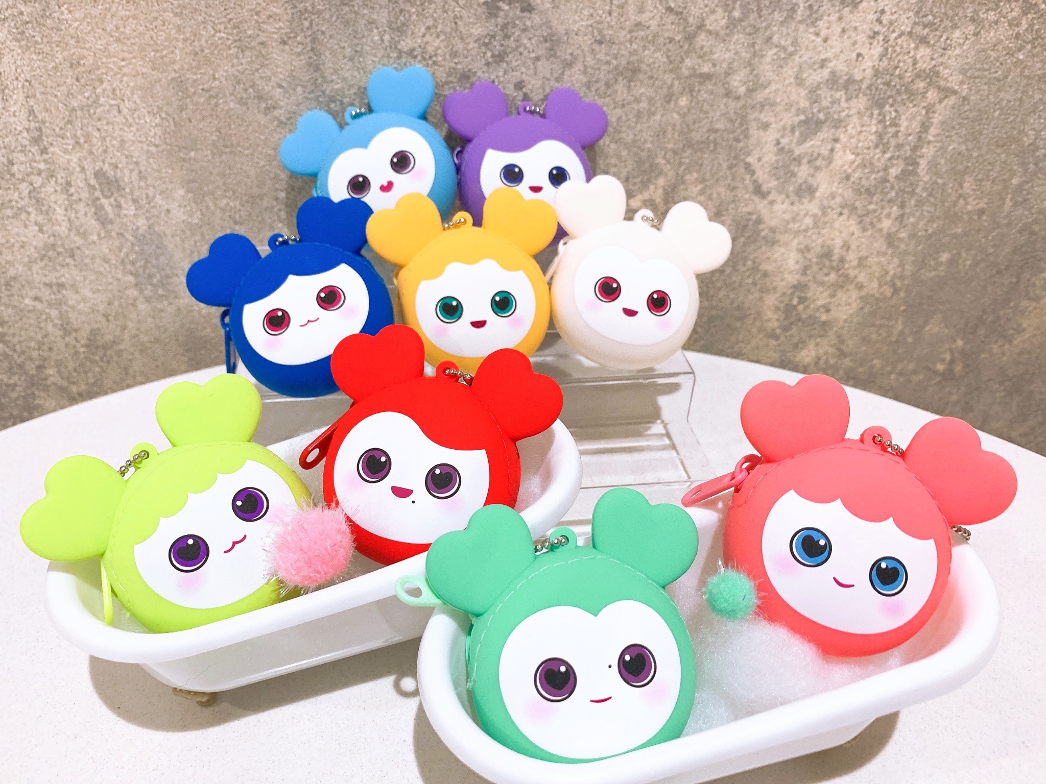 twiceGIGOシリコンミニウォレット　コンプリート TWICE LOVELYS シリコンミニウォレット～GiGO限定～ (全9種） TWICE