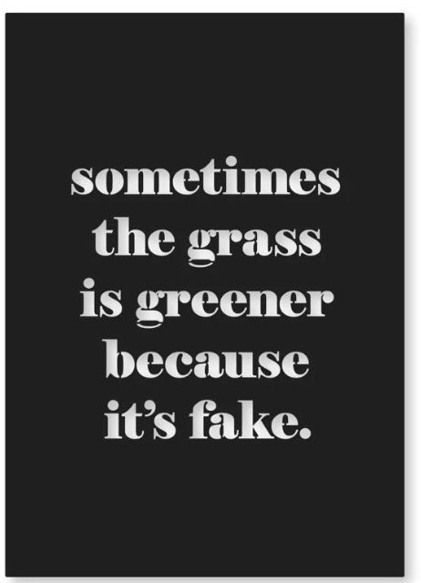 chezney100's tweet image. #people #nosey #tellthemisaidhi