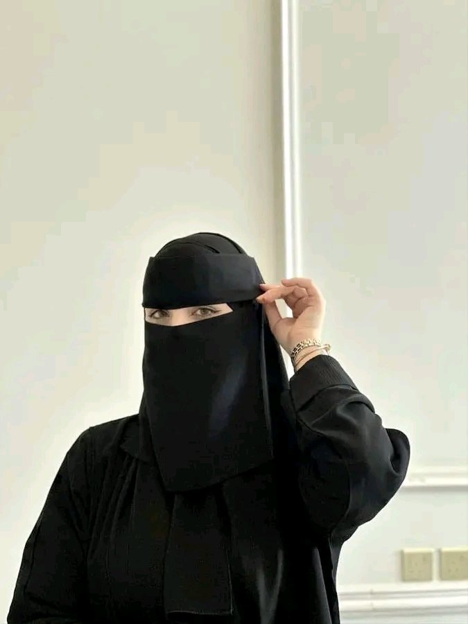 مساء الخير 🌹

يقولون اكتوبر شهر الوقوع في الحب 

محد وقع في حبي ؟!🤔😂🌸
مشاركات وتغريدات ودعم للحساب