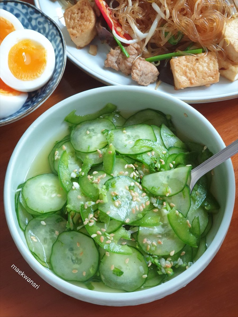 Maekwansri tweet media