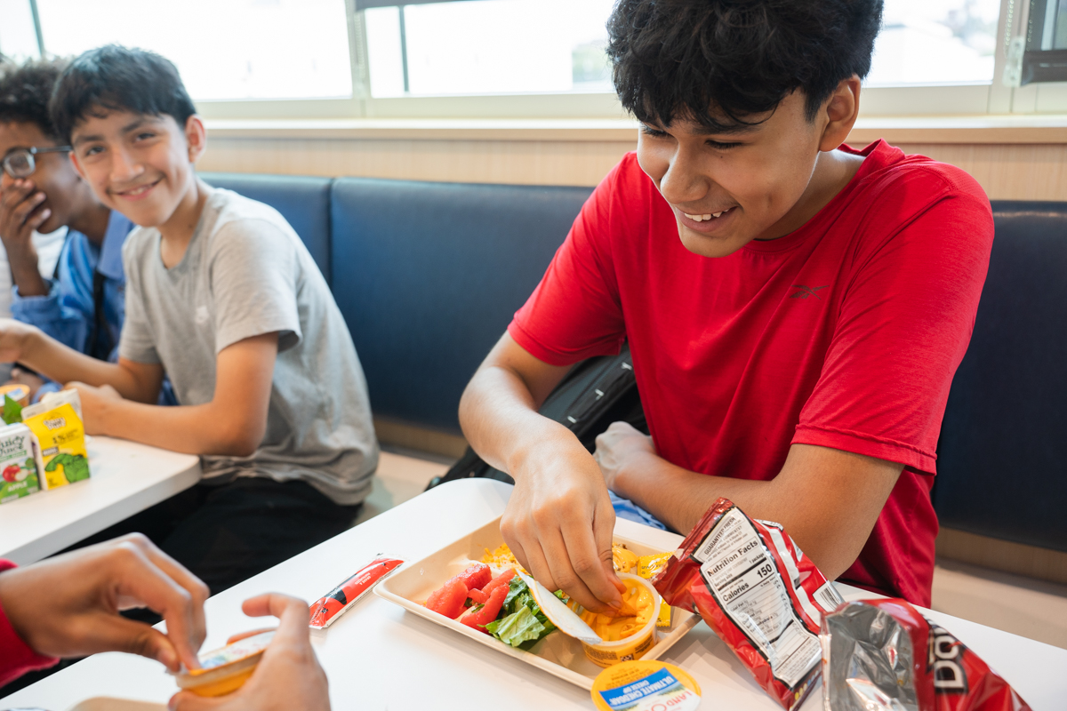 CRJesuit_TC's tweet image. A big THANK YOU to Land O’Lakes for donating Ultimate Cheddar Cheese Dip cups to our Cristo Rey students! Your generosity not only brings smiles but also keeps our scholars fueled for the day.  We’re grateful for supporting our Cristo Rey community! #LandOLakes