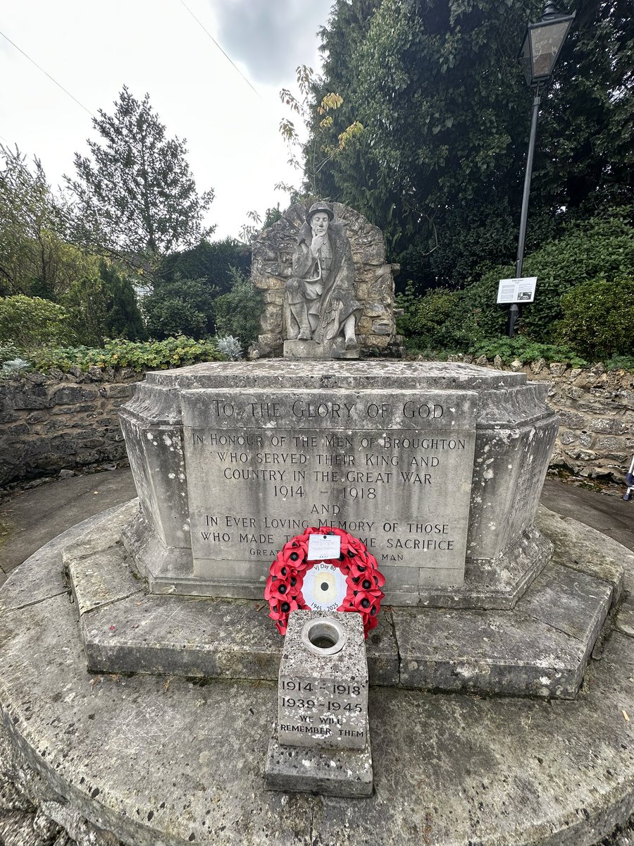 Victoria Cross Trust tweet media