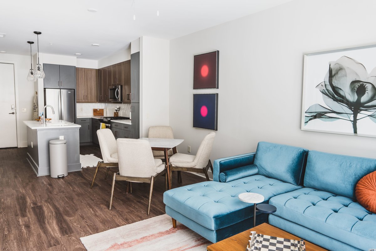 ModeraDecatur's tweet image. Don’t miss the chance to make the last A02 1BR/1.5BA unit available YOURS✨
825 sqft of modern comfort &amp;amp; luxury made just for you! Schedule your tour today before it’s gone!

#NewHome #Decatur #LuxuryLiving