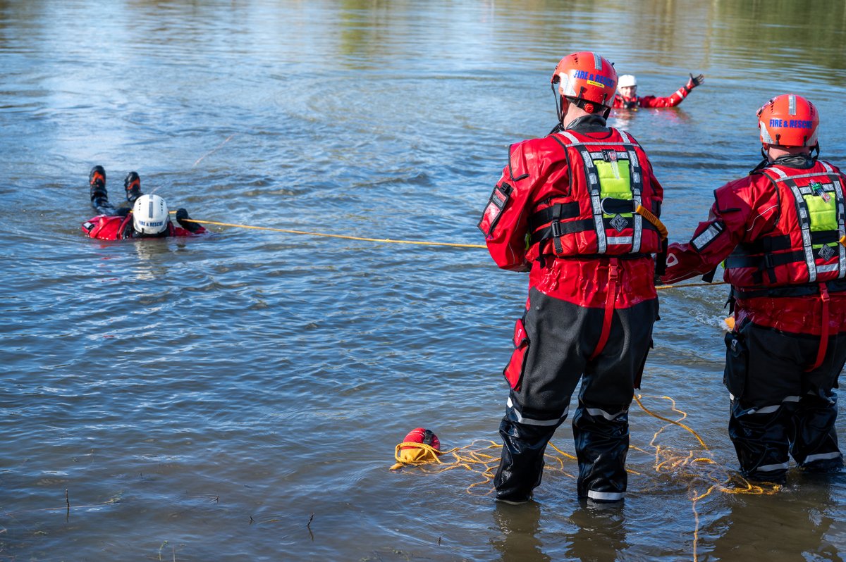 northantsfire tweet picture