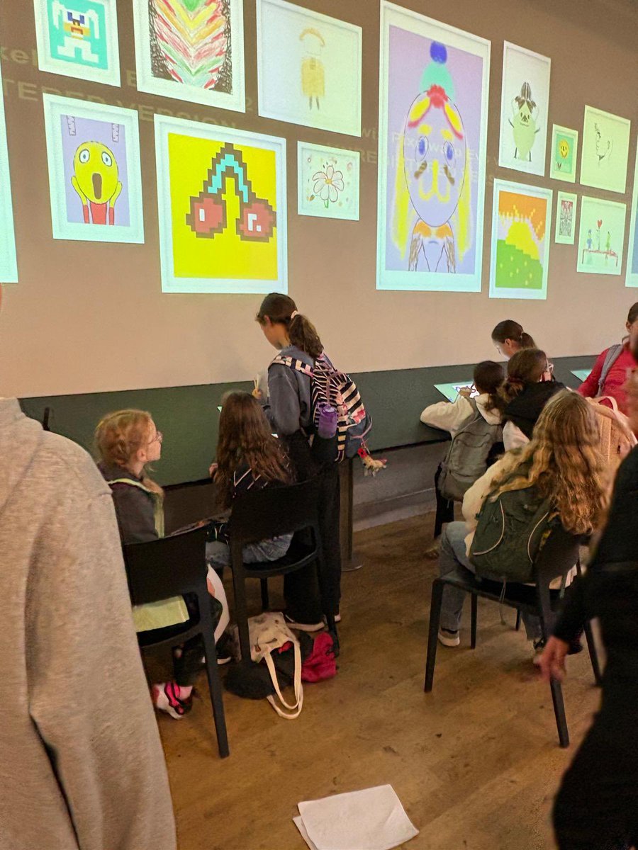 Spending some time in the Tate Modern. #beautifulartwork #TateModernQuiz