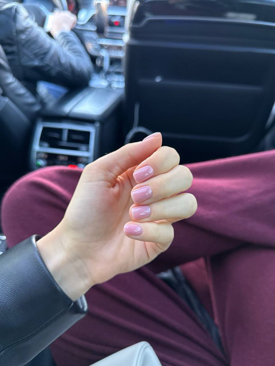 Onew_Design's tweet photo. Comfort and fashion can actually coexist💅 https://t.co/YeT0GE7McQ