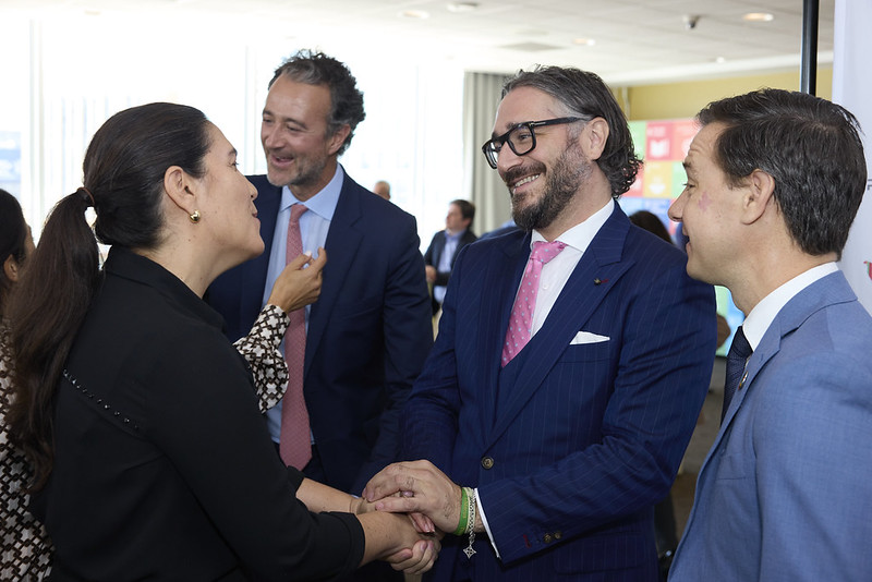 Gracias a <a href="/PvblicF/">PVBLIC Foundation</a> por la invitación a la Cumbre de Impacto Iberoamericano en #UNGA80. Un espacio junto a líderes globales para compartir los hallazgos del Informe Regional de Desarrollo Humano 2025 del <a href="/PNUDLAC/">PNUD América Latina y el Caribe</a>, hacia un futuro más resiliente e inclusivo para ALC.