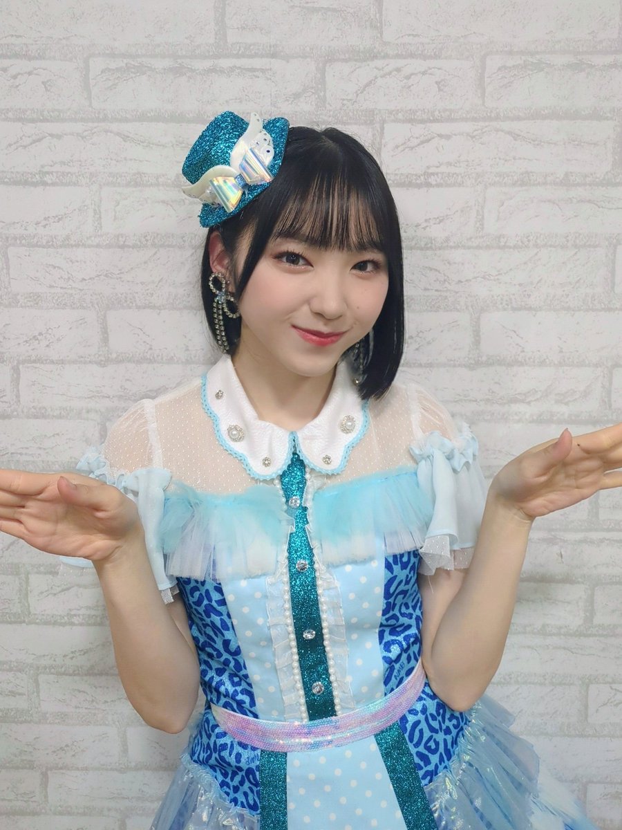 NMB48 9期生 吉見純音 生写真 コースター セット 吉見純音（NMB48 チームM)｜SHOWROOM(ショールーム)
