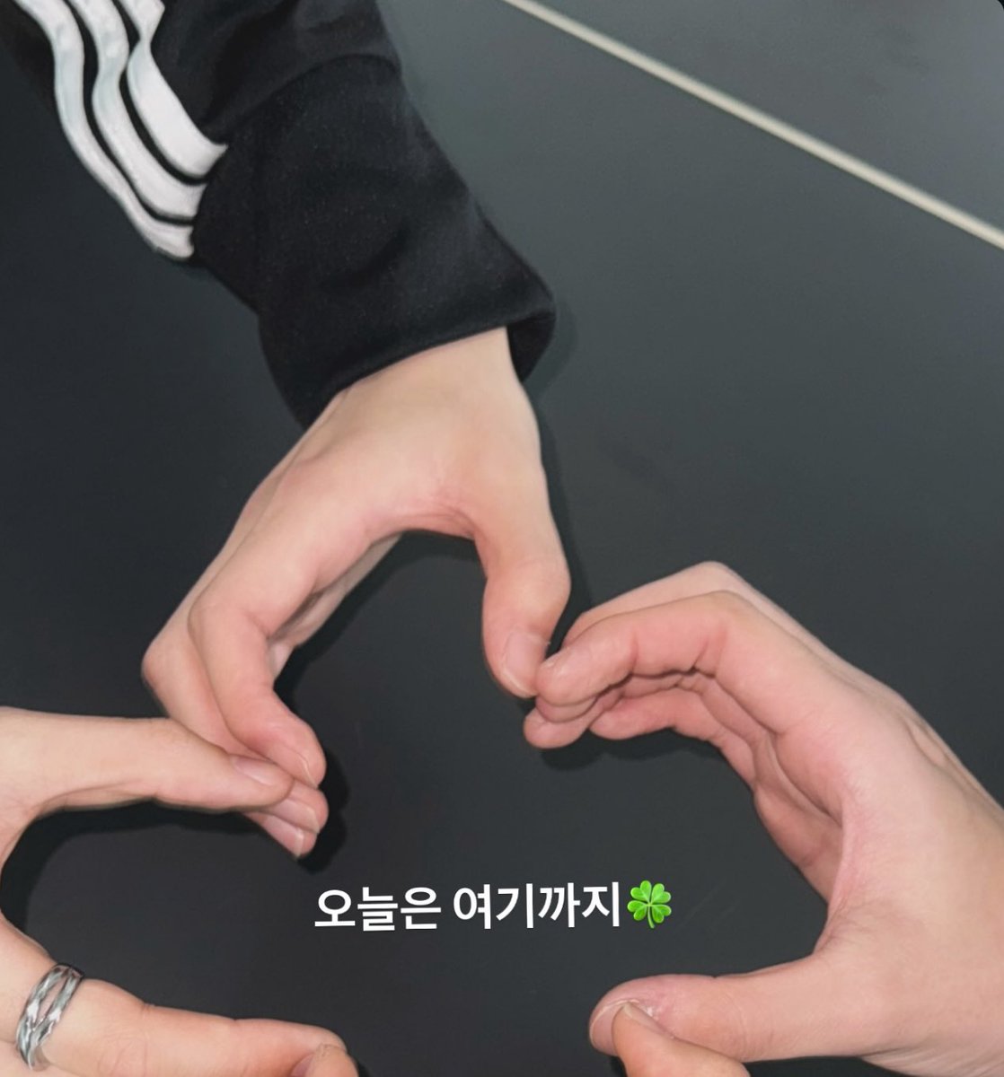 05donggyu's tweet photo. dongwen https://t.co/tB07XeznWN