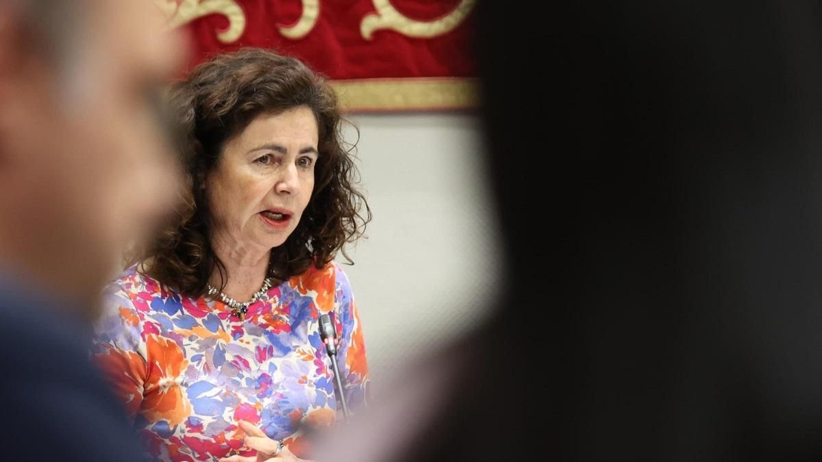 🇲🇷🤝 وقّعت حكومة جزر الكناري اتفاقاً مع المفوضية الأوروبية لتحويل 10 ملايين يورو لتمويل مشاريع مشتركة في سبع دول إفريقية، من بينها موريتانيا، ضمن برنامج التعاون العابر للحدود Interreg-MAC 🌍✨.
#موريتانيا #تعاون_دولي #تنمية #مشاريع #InterregMAC #استثمار #شراكات