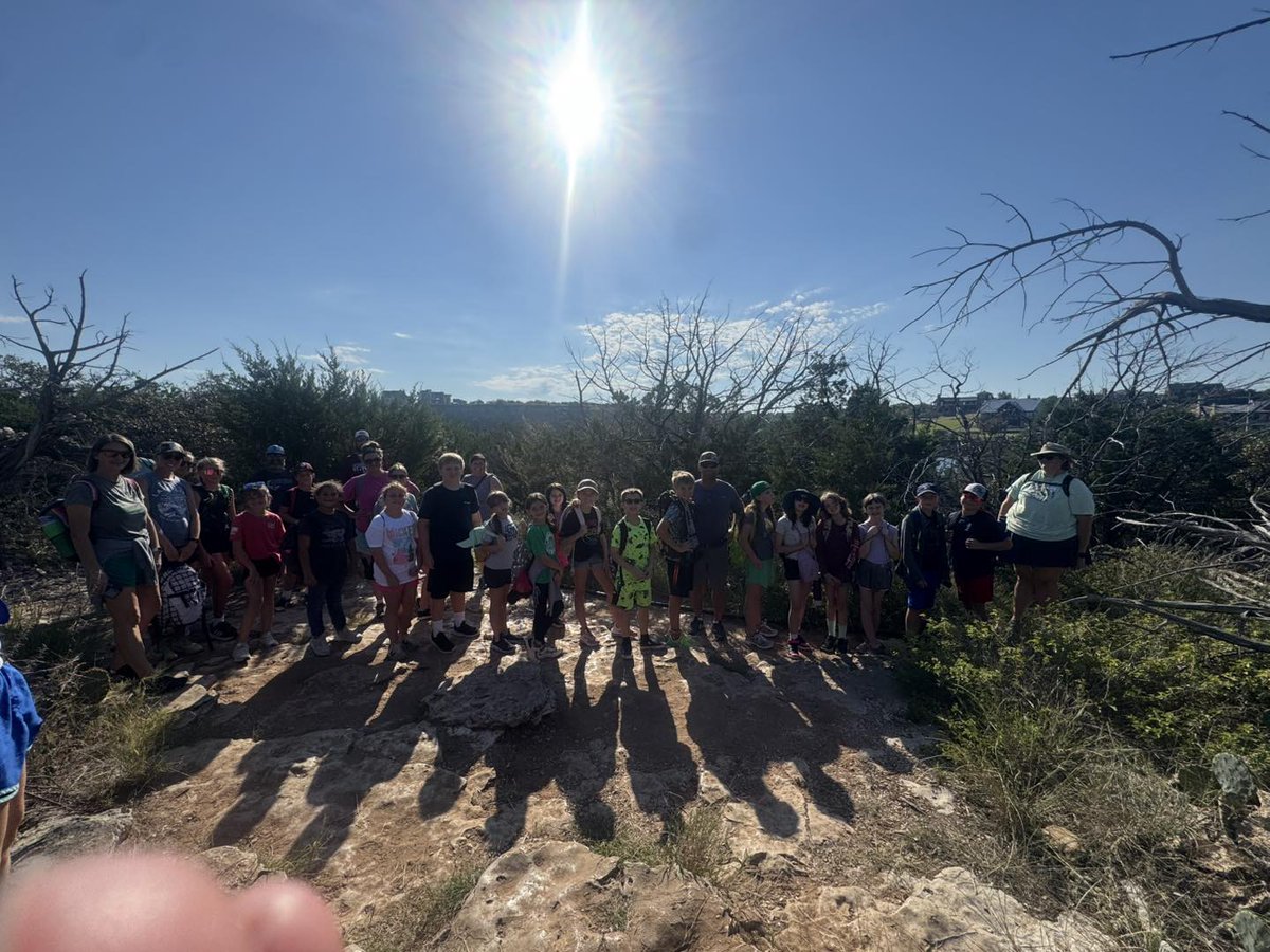 MillsapISD's tweet image. Our 5th graders and their teachers are having a blast at Camp Grady Spruce! 🌳🐠🌄