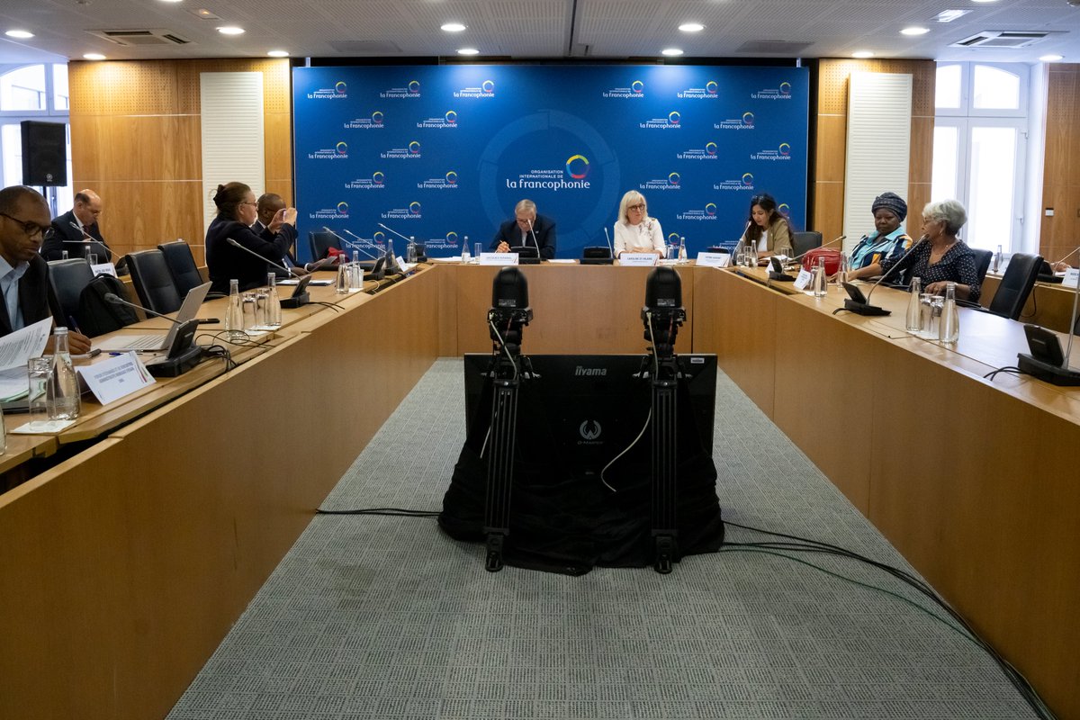 OIFrancophonie's tweet photo. L’Administratrice de l’OIF, @Sthilairec, a ouvert l’assemblée plénière extraordinaire de la #COING. À cette occasion, elle a souligné que l’élection d’un(e) nouveau(elle) président(e) a pour objectif d'inscrire la COING dans une dynamique plus solide, plus apaisée et plus collective.
Elle a réitéré le soutien de l’OIF pour permettre à la COING de remplir pleinement son rôle : être la voix de la société civile francophone.
#Francophonie
