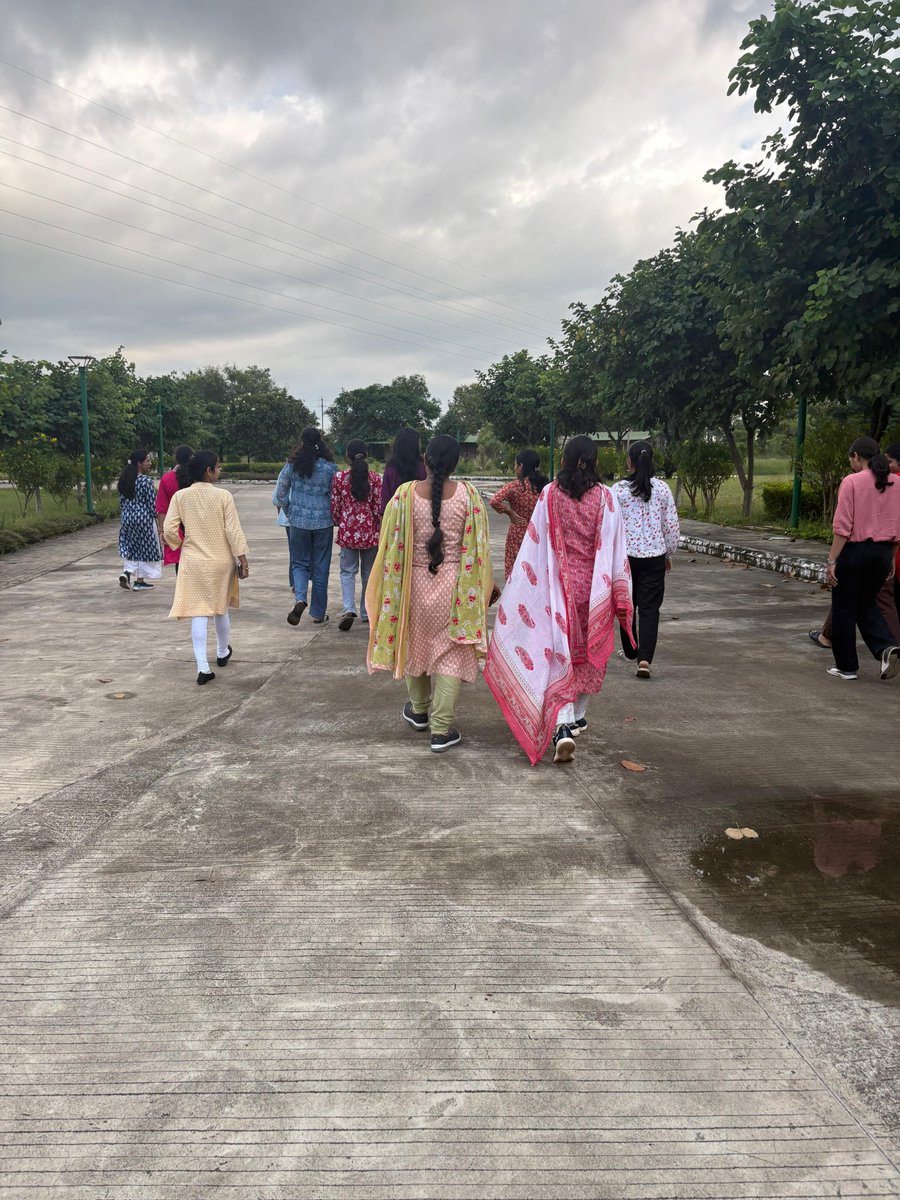 nirehbhopal's tweet photo. Day 10th of the “Swasth Nari Shashakt Parivar Mission”, was celebrated with a Walkathon for the female employees of ICMR – NIREH, Bhopal. Walkathon empowers the women by promoting health, unity, and awareness, encouraging fitness, confidence, as well as community engagement. https://t.co/VRr6vpKi2t