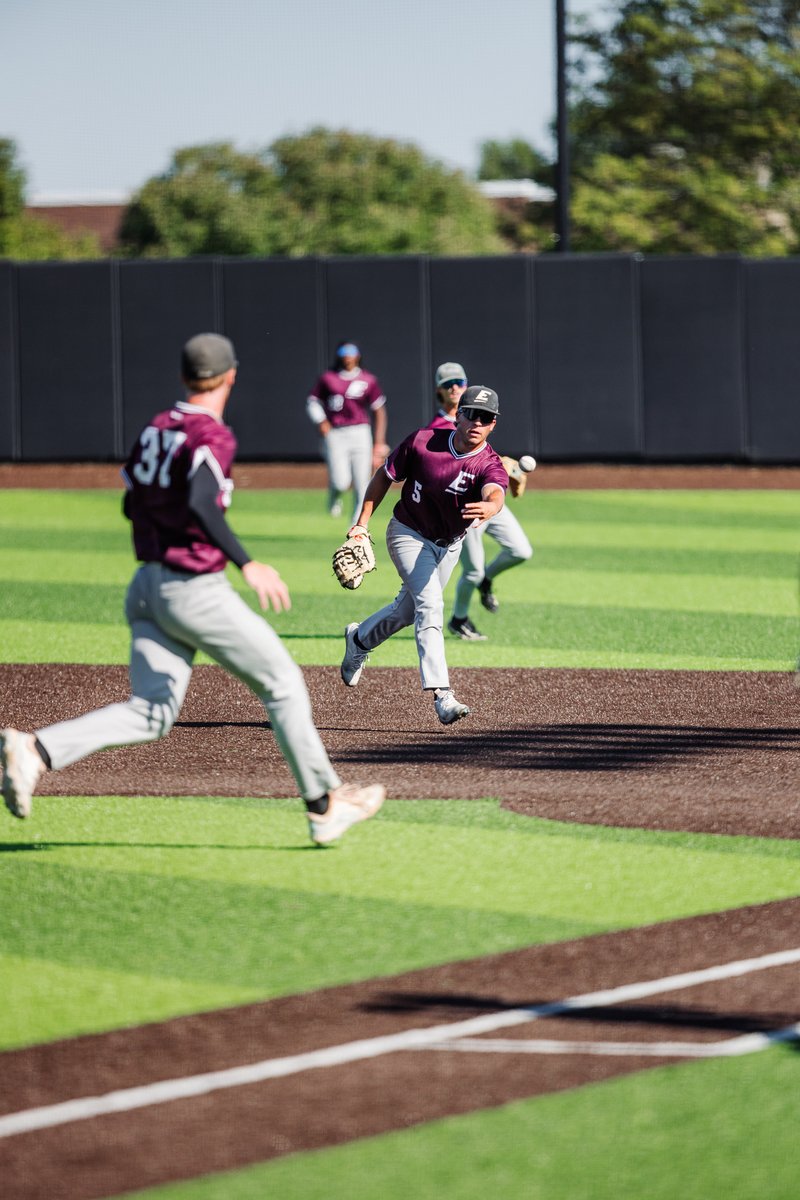 EKUBaseball's tweet image. Great day for a fall scrimmage!!
#𝙐𝙣𝙘𝙤𝙢𝙢𝙤𝙣