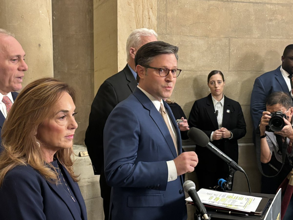 Amber Jo Cooper (@amberjocooper) on Twitter photo Now: House <a href="/SpeakerJohnson/">Speaker Mike Johnson</a> holds a press conference on Day 2 of the government shutdown and slams Democrats.
He says Dems would rather “give taxpayer-funded benefits to illegal aliens than to keep the doors open for the American people.”
“It is selfish, it is reprehensible, Now: House <a href="/SpeakerJohnson/">Speaker Mike Johnson</a> holds a press conference on Day 2 of the government shutdown and slams Democrats.
He says Dems would rather “give taxpayer-funded benefits to illegal aliens than to keep the doors open for the American people.”
“It is selfish, it is reprehensible,