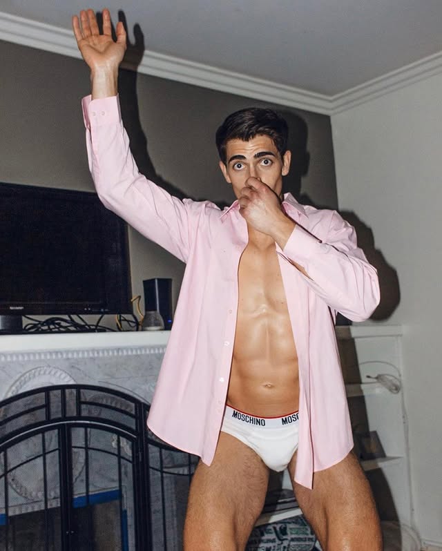 AmenEverytime's tweet photo. Alex Mitchell by Adam Washington for #TightyWhitieThursday✨ #AlexMitchell @AAMitch22 #DTmodelmgmt @FordModels #Photography #AdamWashington @adamjwash #TightyWhitie #yourbriefrelief #TWT #HappyThursday https://t.co/MLnn96uS5W