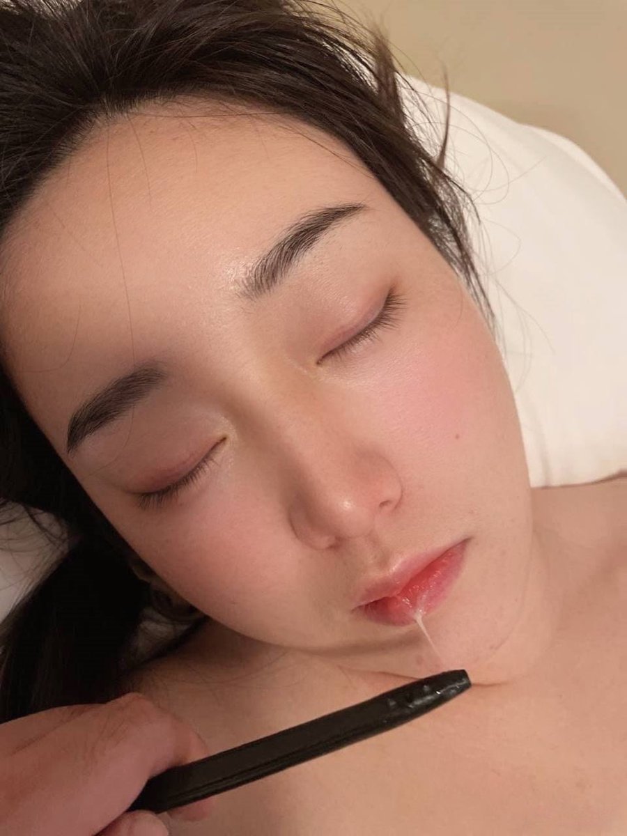 爱玩夫妻迷奸代驾 tweet media