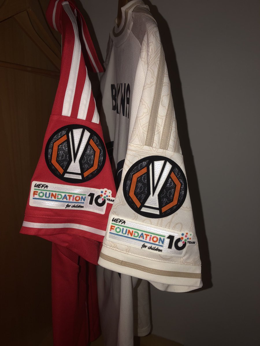 Forest All Over (The World) Podcast tweet media