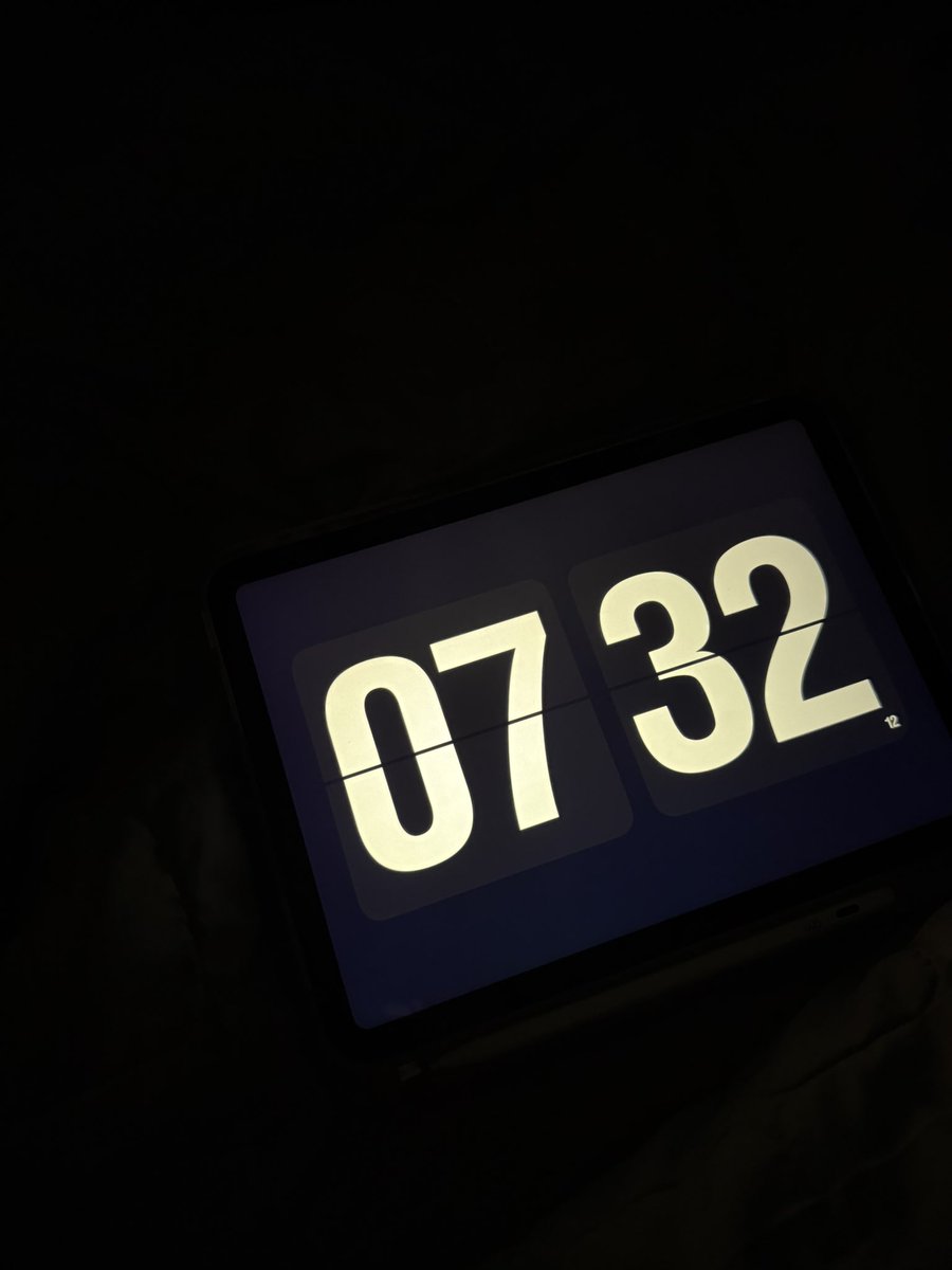 studylops's tweet image. the news + café 🫶🏼