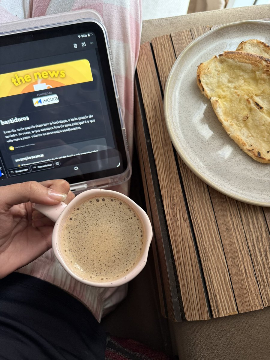 studylops's tweet image. the news + café 🫶🏼