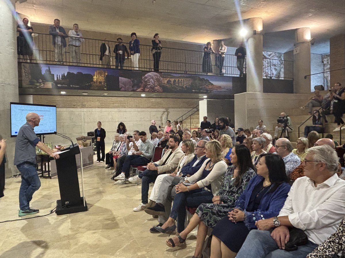 Tanquem el I Congrés del Romesco tremendament satisfets de l'aprenentage i conscients que queda encara molt per explorar i crèixer. Una aposta sostenible i de qualitat que encarem amb il·lusió pel futur de la cultura i el turisme gastronòmics de #Tarragona.

#ElCordeTarragona💛
