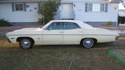 pawpaw_ray's tweet photo. 🚗It is "Name Your Car Day"🚗
Fun #kids ideas:
🚘Find 5 #cars that have names!
🚘Uncover if your family members had names for their cars!
🚘Name your #family car!
(#MyFirstCar, a rusty 1968 Chevy Impala, 4-door, hard top, similar to photo - named "The Beast"😆) https://t.co/n8BlEChbEj