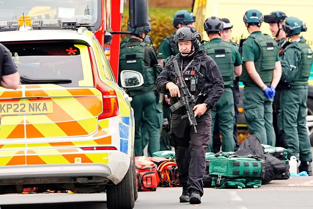 faith_defence's tweet image. 🚨Tragic Attack in Manchester, UK
On Yom Kippur, two were killed and three injured outside a synagogue. Police have shot the suspect. This horrific act underscores the rising threat to religious freedom. No religion permits such actions. Our thoughts are with the Jewish community