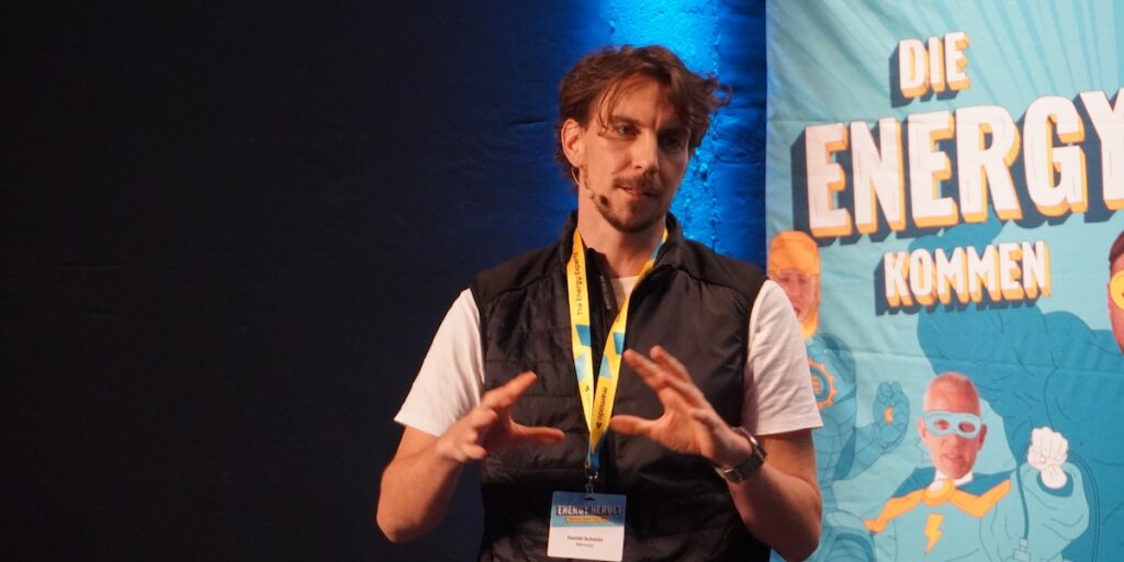 Photovoltaik im Stresstest: Memodo-Chef Daniel Schmitt über Preiskampf, Überangebot und neue Chancen: Der Markt für Eigenheim-Photovoltaik steht 2025 massiv unter Druck: Preisverfall, Schnäppchenjagd und… dlvr.it/TNQvW9 #Photovoltaik #ErneuerbareEnergien #Solarenergie