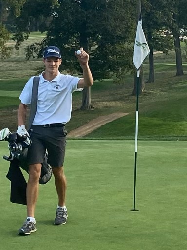 SpringfieldSD's tweet image. HISTORY MADE! Springfield’s Jack Wisneski sank his first career HOLE-IN-ONE at Rolling Green Golf Club vs. Strath Haven! The 175-yard, uphill par 3 with a 7-iron was the shot of a lifetime. 
#PrideInAllThings #SSDAthletics