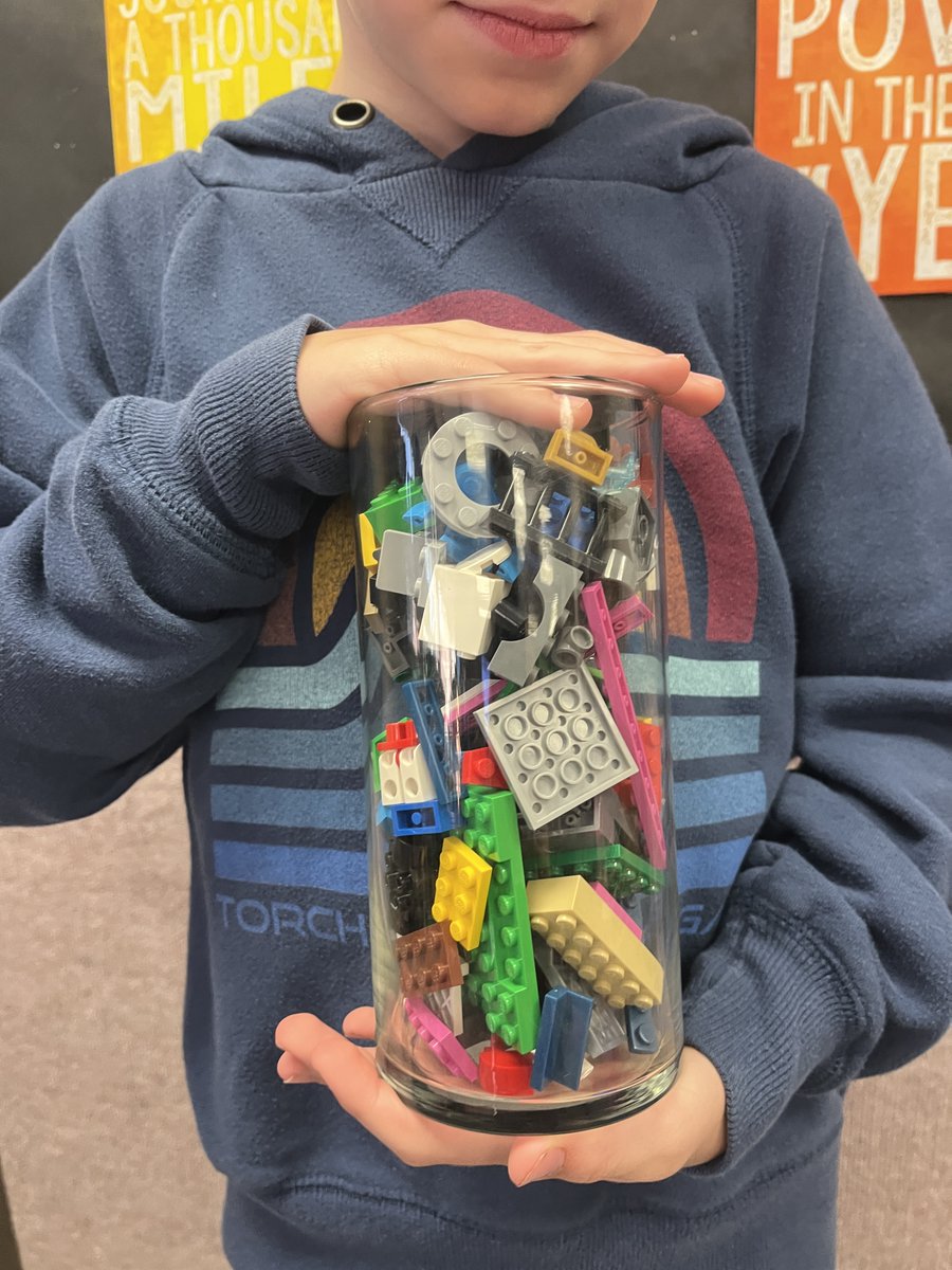Mrs. Langeland - Waukazoo School tweet media