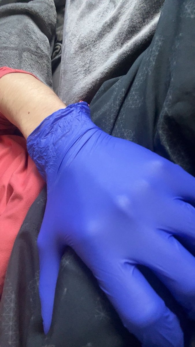 gloveboy69's tweet photo. Who wants some 🧤 fun 🥵 https://t.co/utCzvKTwJd