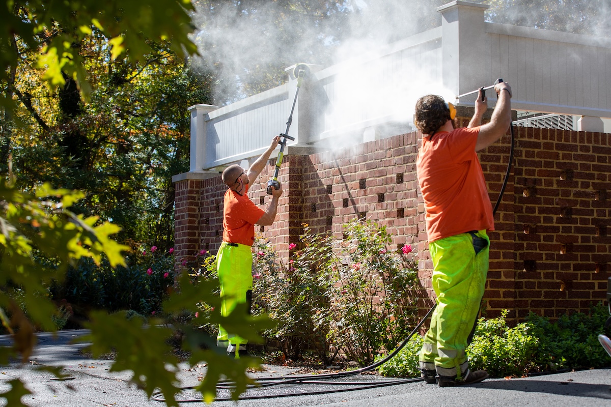 These #Hokies bring the shine 🦃​✨​

Our Custodial Services team works around the clock to keep the #VirginiaTech Blacksburg campus clean, safe, and welcoming every day! 👏

Join us in celebrating the team this Custodial Services Appreciation Day! 🧡