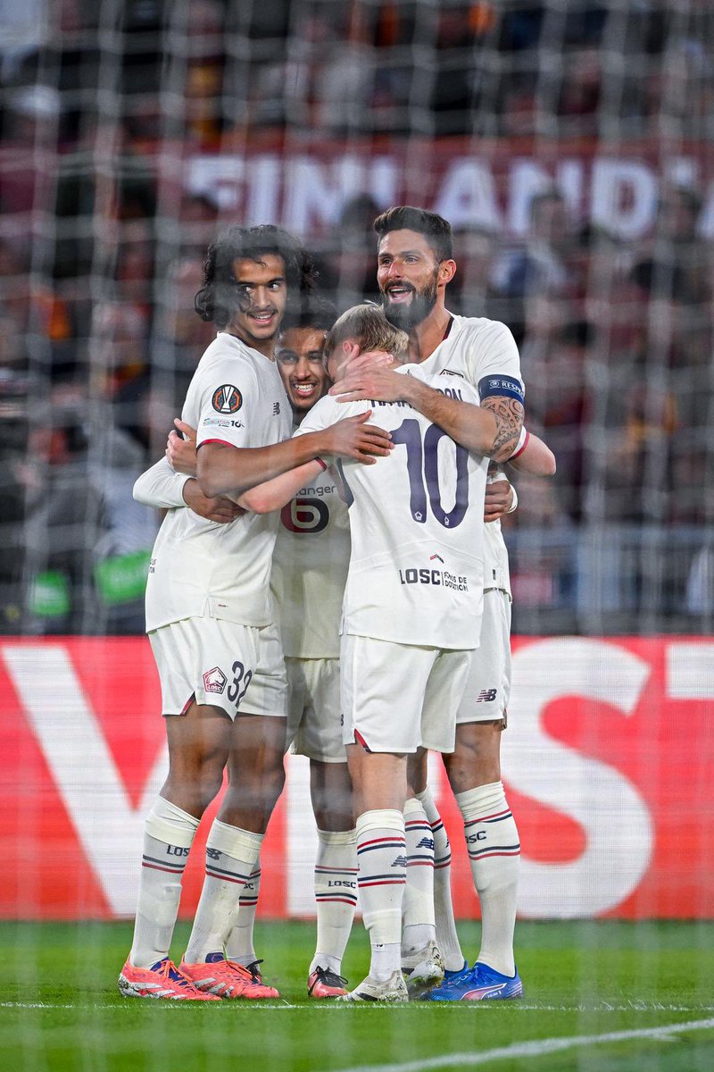 ActuL1_'s tweet photo. LE LOSC SUR SES TROIS DERNIERS DÉPLACEMENTS EUROPÉENS EN ITALIE 🥵❤️🤍

✅ 0-3 vs AC Milan 🇮🇹 (2020)

✅ 1-2 vs Bologne 🇮🇹 (2024)

✅ 0-1 vs AS Roma 🇮🇹 (2025)

À noter deux matchs nuls face à l’AC Milan et la Juventus à domicile durant cette période. ✨ https://t.co/88djX909Tr
