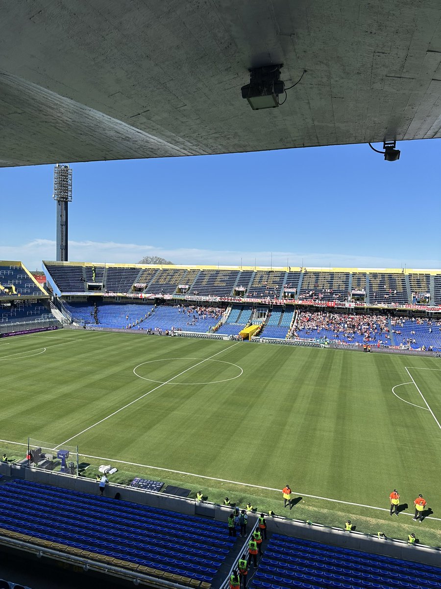 Ya estamos en el Gigante de Arroyito para #Racing vs. #River por la Copa Argentina 🏆

Partidazo desde las 18hs en Rosario. Desde las 17hs nos escuchás por <a href="/splendidam990/">Splendid AM 990</a> con <a href="/MateSujarchuk/">Mate ⁕</a> y <a href="/EstebanFlint/">Esteban Flint</a> 📻⚽️