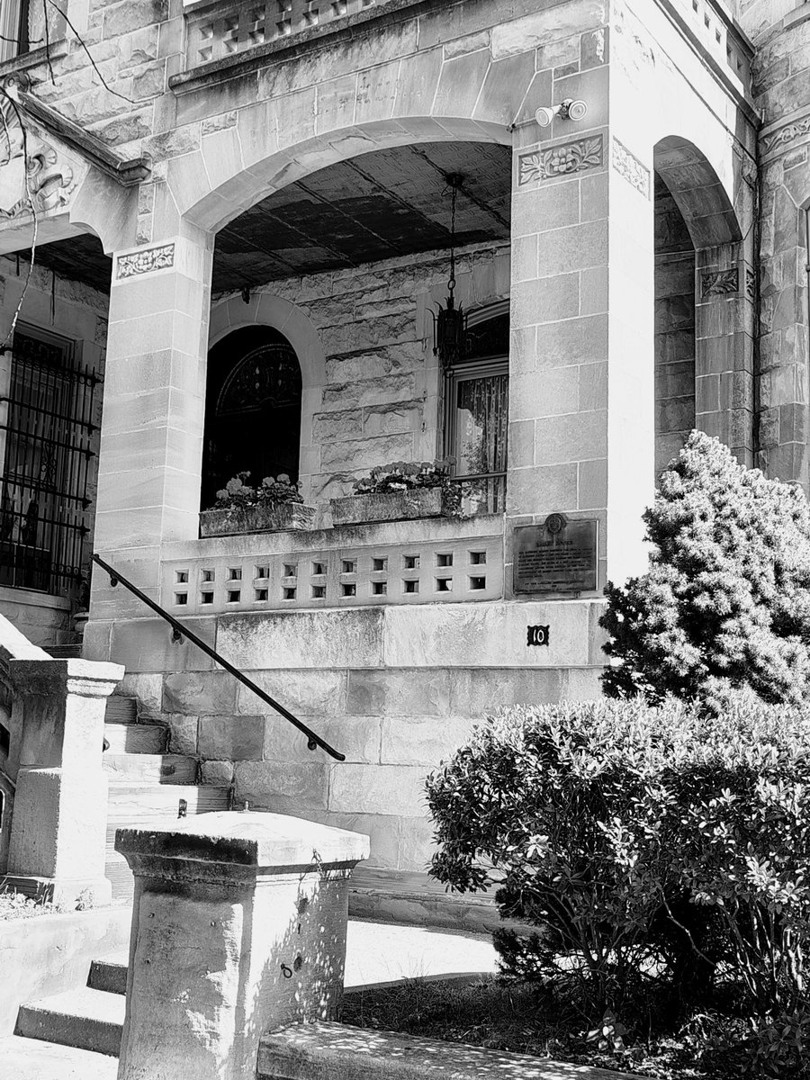 dawson37372's tweet image. NYC HARLEM HISTORY #BAILEYHOUSE