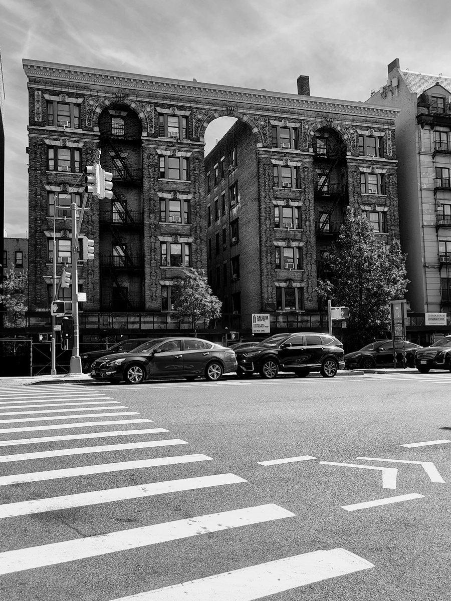 dawson37372's tweet image. NYC HARLEM HISTORY #BAILEYHOUSE