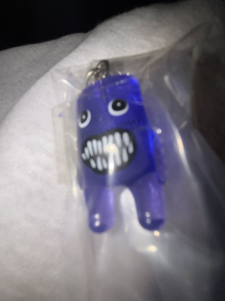 33k8mi's tweet image. 뜨악이
과제끝!!! (집와서 뒹굴거리다가 너뮤 늦게시작햇어) 안녕히주무세노 😪😪😪😪