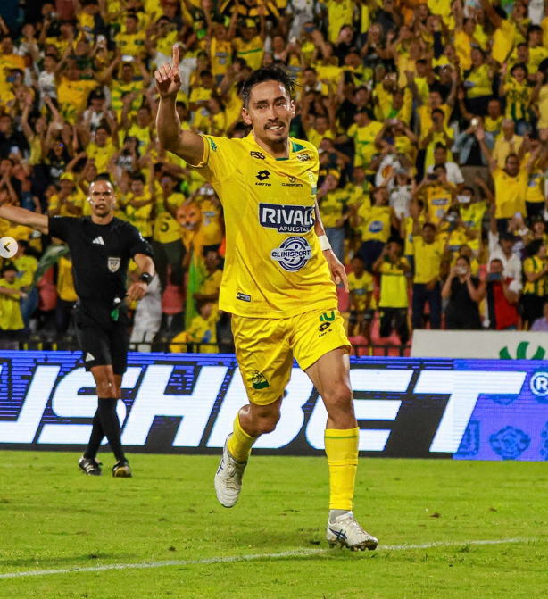 🟢🟡"Bucaramanga recupera al Chino Sambueza para enfrentar a Envigado y hace cuentas para mantener el PUNTO invisible": <a href="/luisgcocogomez/">EL COCO GÓMEZ</a> 

📻Siga la transmisión de Youtube de #ElVbarCaracol EN VIVO: acortar.link/NU740P