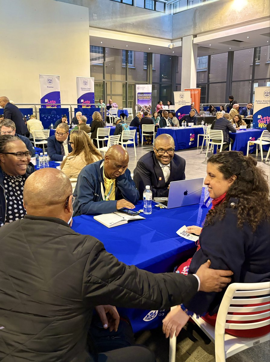 geordinhl's tweet photo. Best place to be on #FirstThursday is our OPEN GOVERNMENT engagement with residents from across Cape Town! π€π
Here Capetonians can speak directly to any @WesternCapeGov and @CityofCT public reps about any issues or solutions they have for our city! β
https://t.co/TyLMh2w4SI