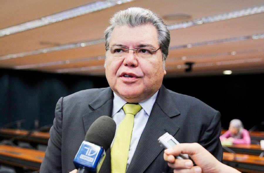NewsLiberdade's tweet photo. 🚨URGENTE - Sarney Filho, o ex-ministro do Meio Ambiente, recebeu R$ 7,5 milhões de Maurício Camisotti, empresário preso na Farra do INSS https://t.co/dCHGIUVYm8