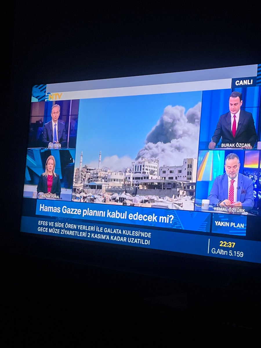FLUMANEZ1L's tweet photo. @marecaspian @ntv Hocam sizi ilk defa buradan gördüm ve https://t.co/sXGwjBz65e progmram yapımcılarının asla çıkarmadığı ve sevmediği bir seviyede doğruları bam bam diye söylediniz. Sizi tebrik ediyorum https://t.co/AvxoChgQHS